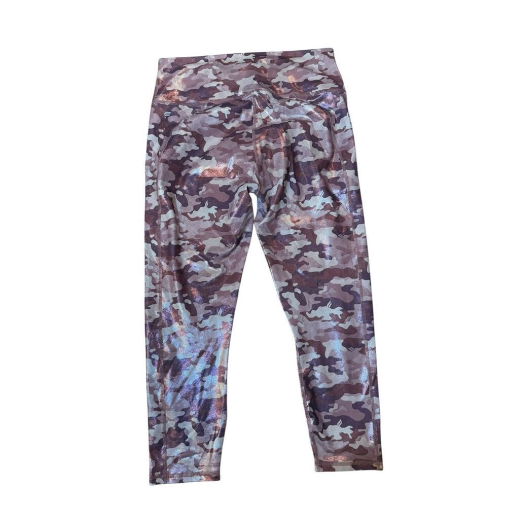 Fabletics Define Powerhold High-Waisted Capri In … - image 4